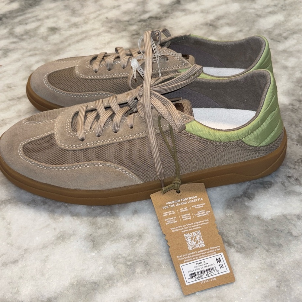 New OLUKAI Punini all day sneakers size 10 clay/lemongrass (beige/green) comfy